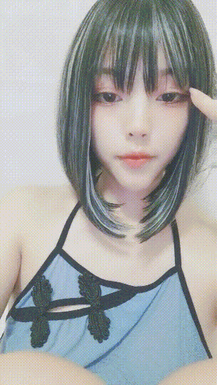 新人！超漂亮！比网红还美~【仙女心情不好】道具自慰！爽~ 这大奶子真是一级棒，清纯天真的大眼睛，反差婊【5V】