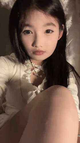 正宗校花学妹【十四诗】宿舍道具狂插~白浆直流~痉挛抽搐【6V】