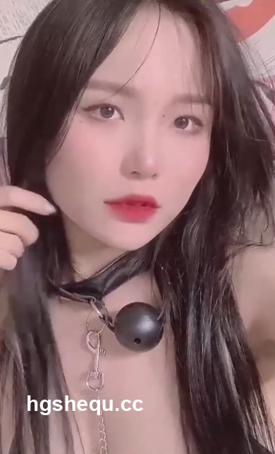 【快手】周周乖崽 大尺度定制多场景裸舞自插摇摆超上头 裸舞 特写粉嫩小穴【73V】