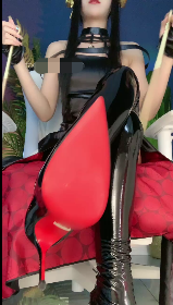 女王Vinni维妮第一视角调教红绿灯，cosplay辱骂足交口水【10V】