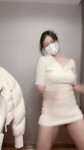 抖音主播 【小阿姨大王】众筹礼物小号漏内热舞合集【91V】