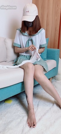 快手主播14W粉丝 素素吖 大尺度定制私拍自插啪啪【21V】