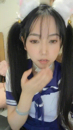 小妲己 新人！校花级别女神~【汪羊羊】道具自慰！高潮！快爽死了~ 【19V】