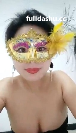 快手主播 熟女【花生姐姐】 大尺度私拍 骚妇摇摆自插喷水【29V】