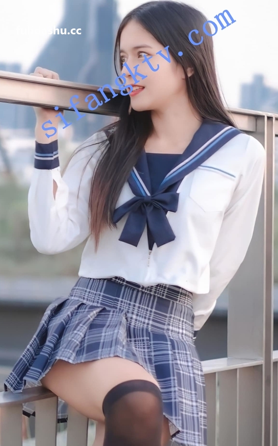 Onlyfans 泰国网红大奶妹【pimnalin/pim】合集【160V】